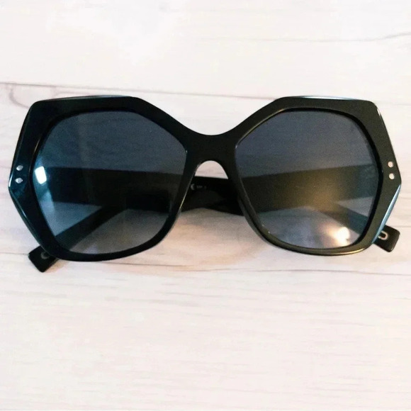 Marc‎ Jacobs oversized sunglasses main image 4